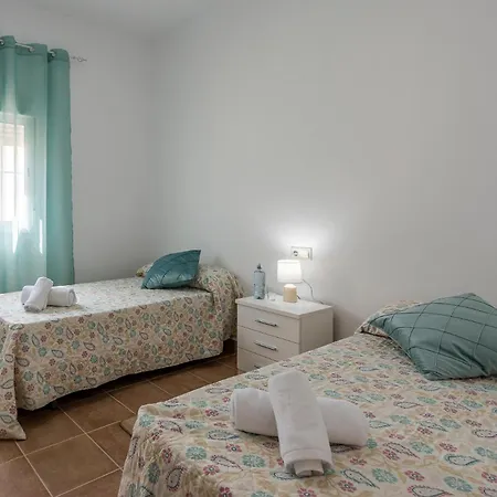 Lola - Lantejuela Holiday home La Lantejuela