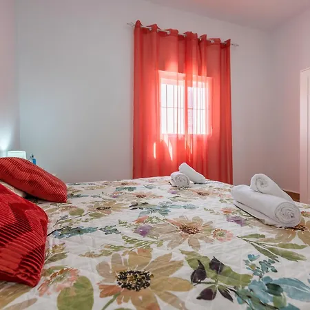 Holiday home Lola - Lantejuela *